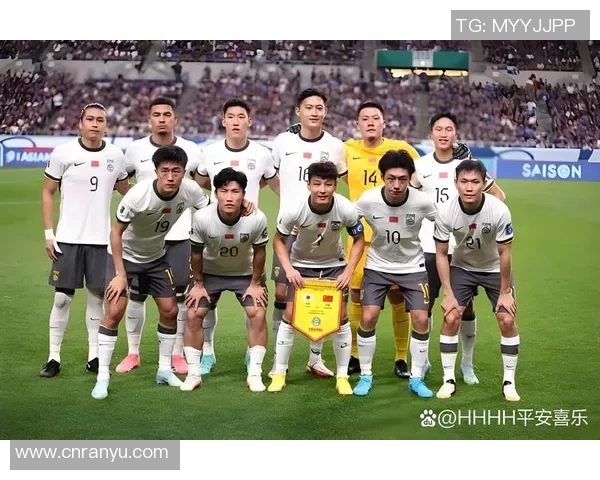 足球明星齐聚贵州激情对决球迷热情高涨期待精彩赛事